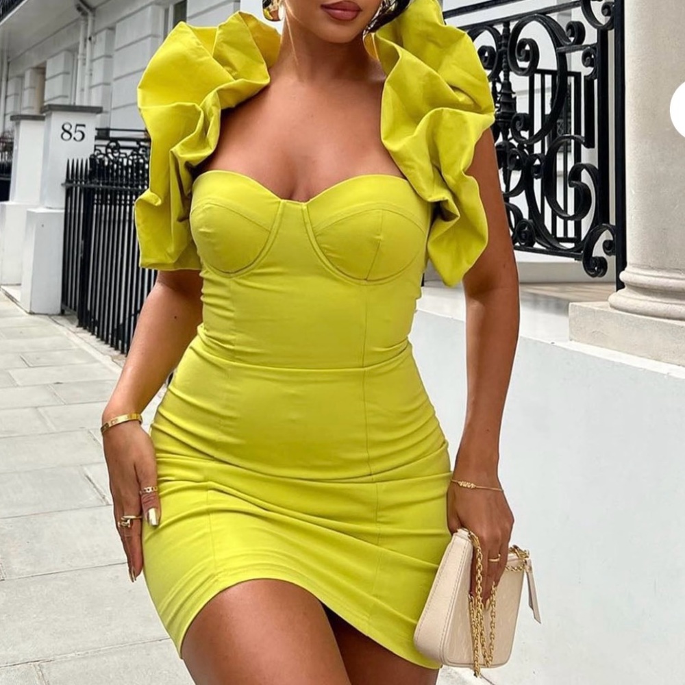 Elegant Lime Green Ruffle Dress